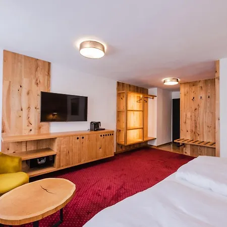 Conti Cesky Krumlov